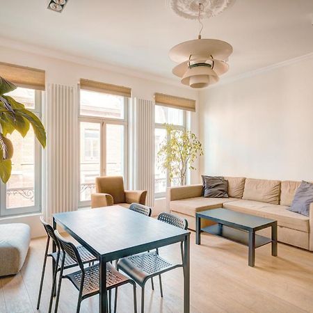 The Greenplace Lodge. Apartment in Heart of Antwerp. Buitenkant foto