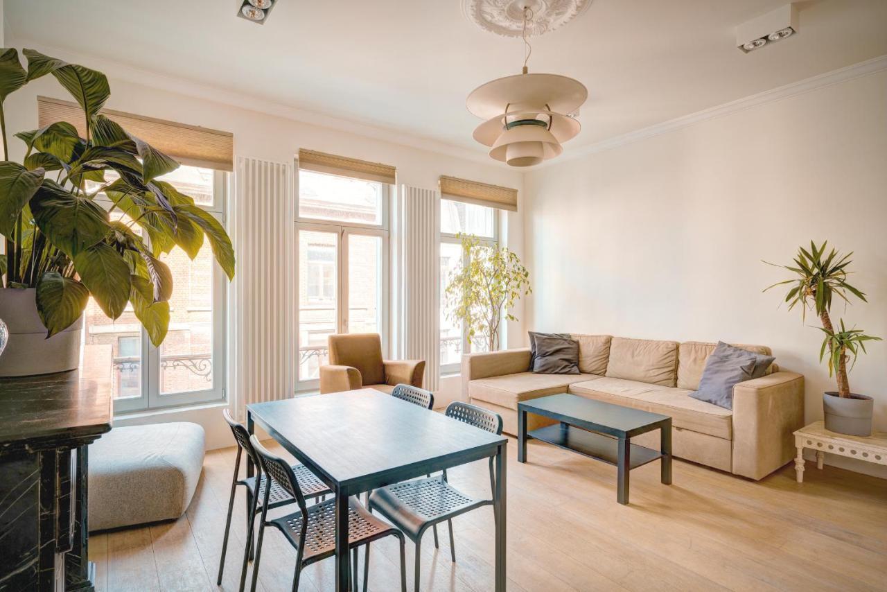 The Greenplace Lodge. Apartment in Heart of Antwerp. Buitenkant foto